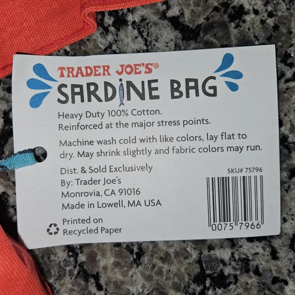 NWT Trader Joe’s Sardine Bag - Picture 4 of 4